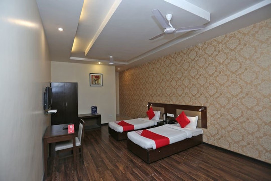 Bargadi Magath酒店住宿-OYO 3523 Tekarees Inn Mahanagar