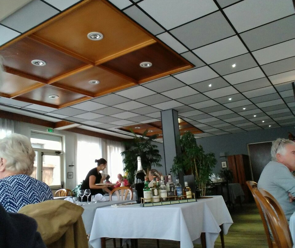 Hotel Des Voyageurs主图