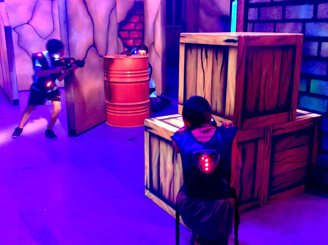 Action 500-Dorval必去景点