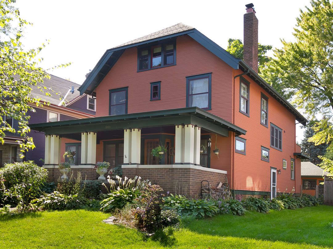 Como Lake Bed and Breakfast