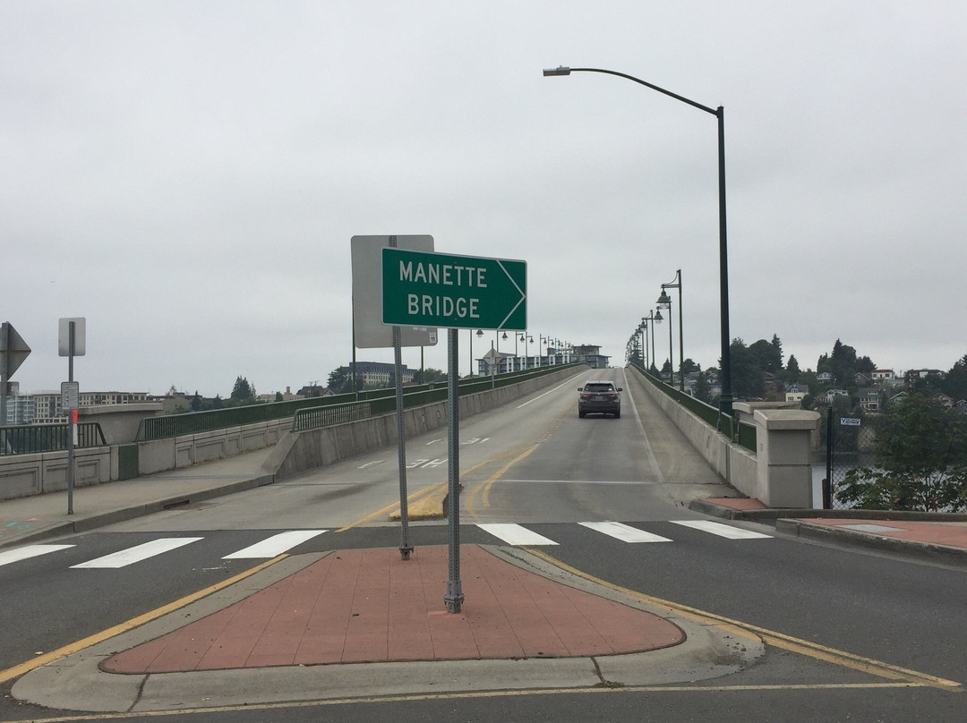 Manette Bridge景点图片