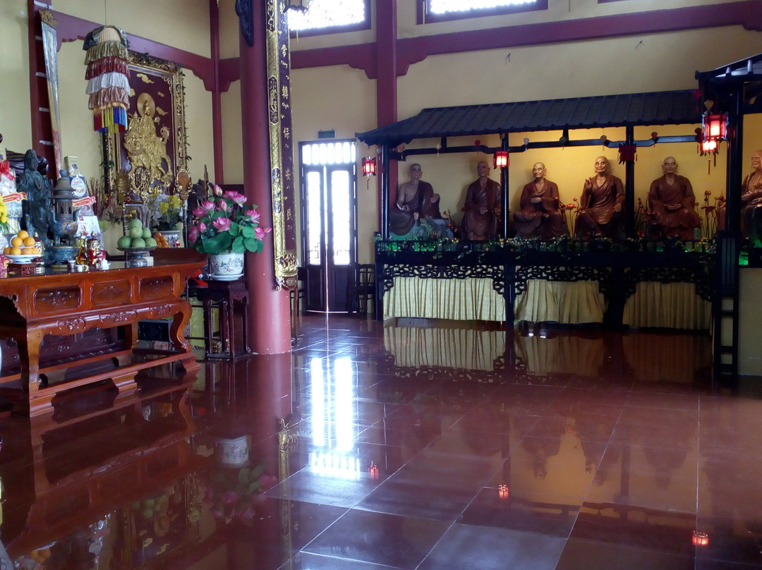 Phat Hoc Pagoda景点图片