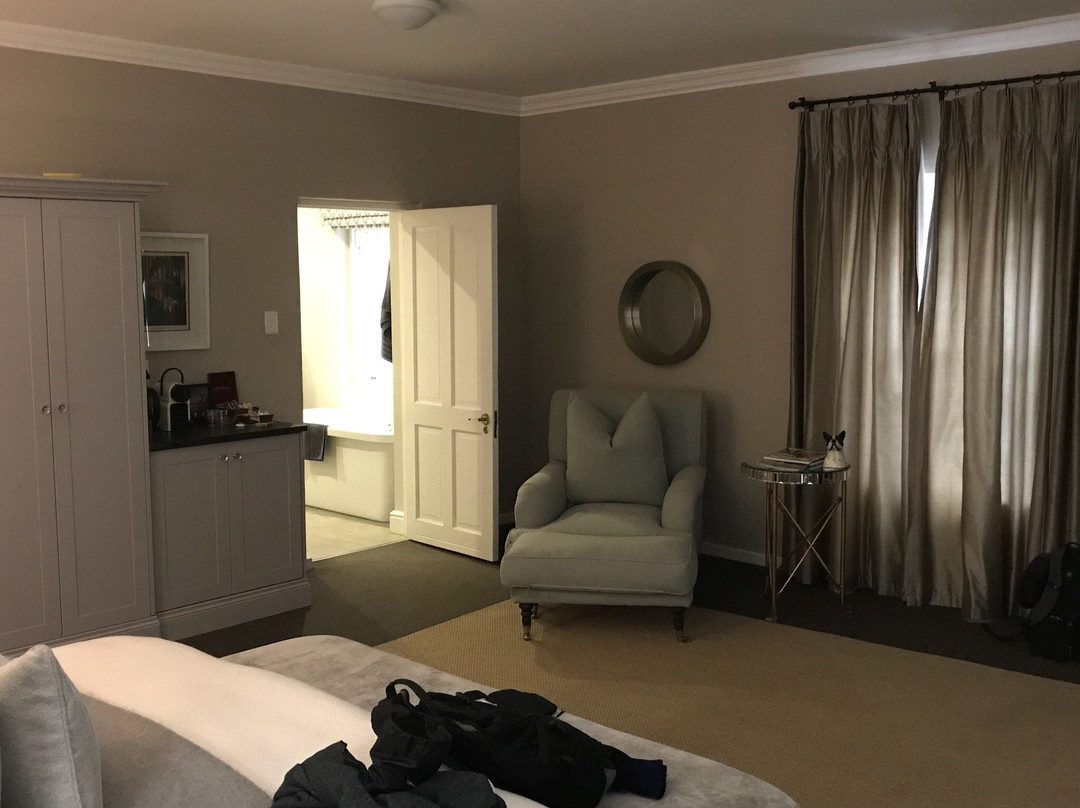 8a Grahamstown By The Oyster Collection主图