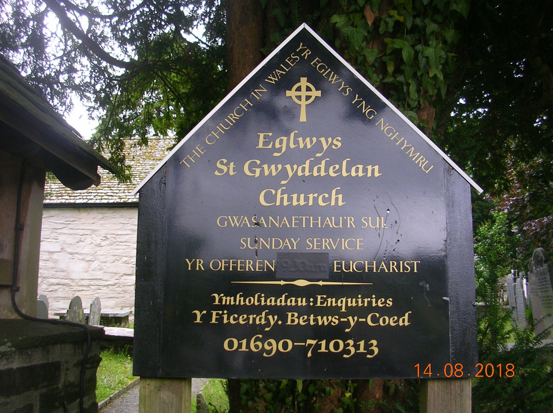 St Gwyddelan's Church景点图片