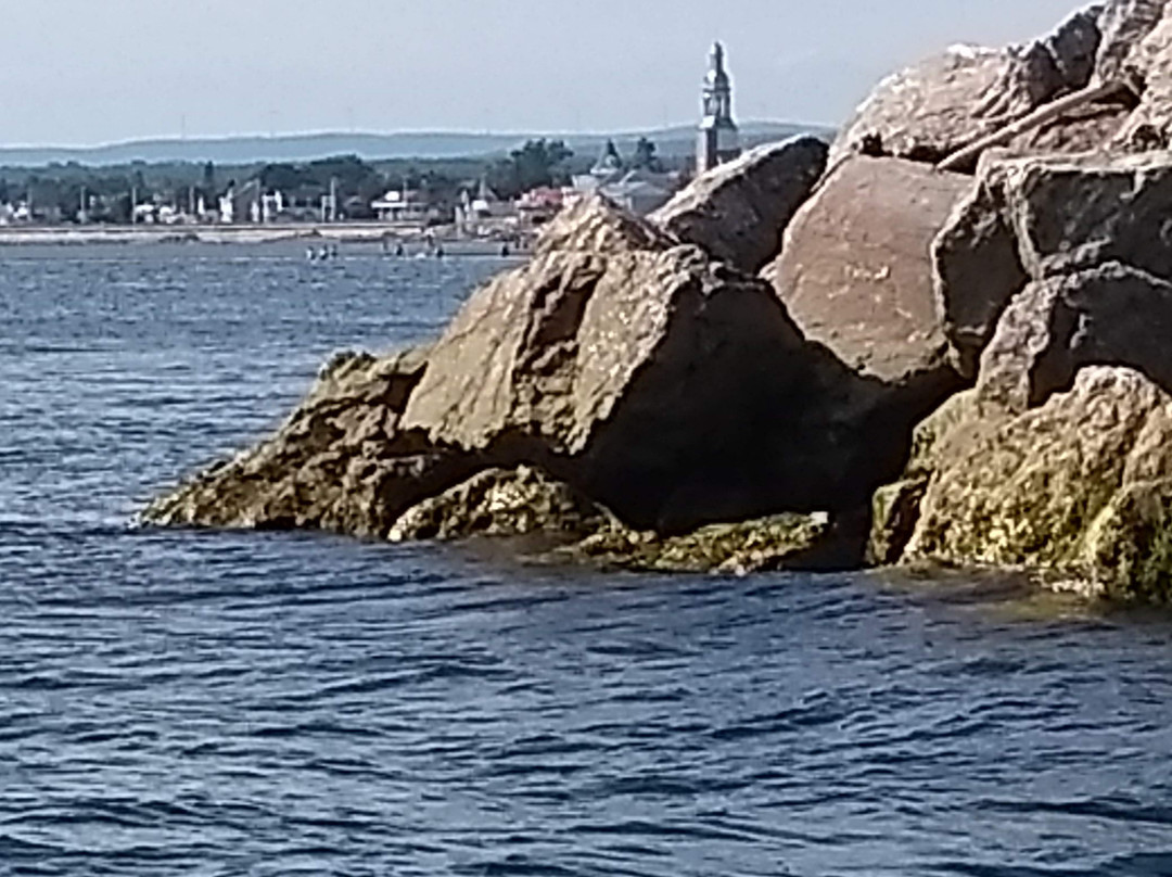 L'omirlou-Bonaventure必去景点