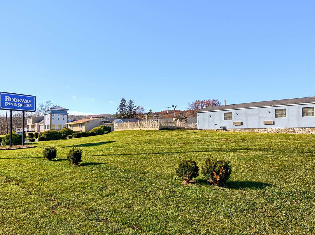 Rodeway Inn & Suites主图