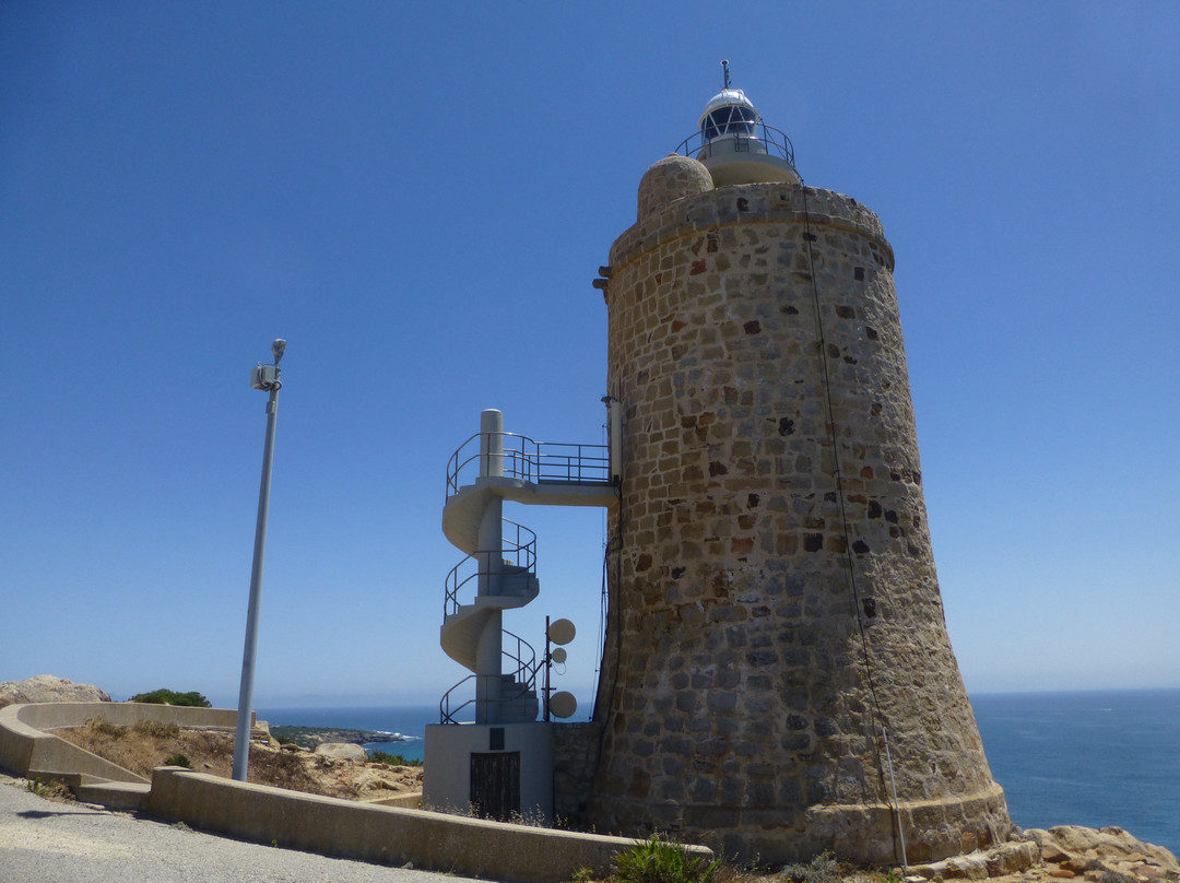 Faro de Camarinal景点图片