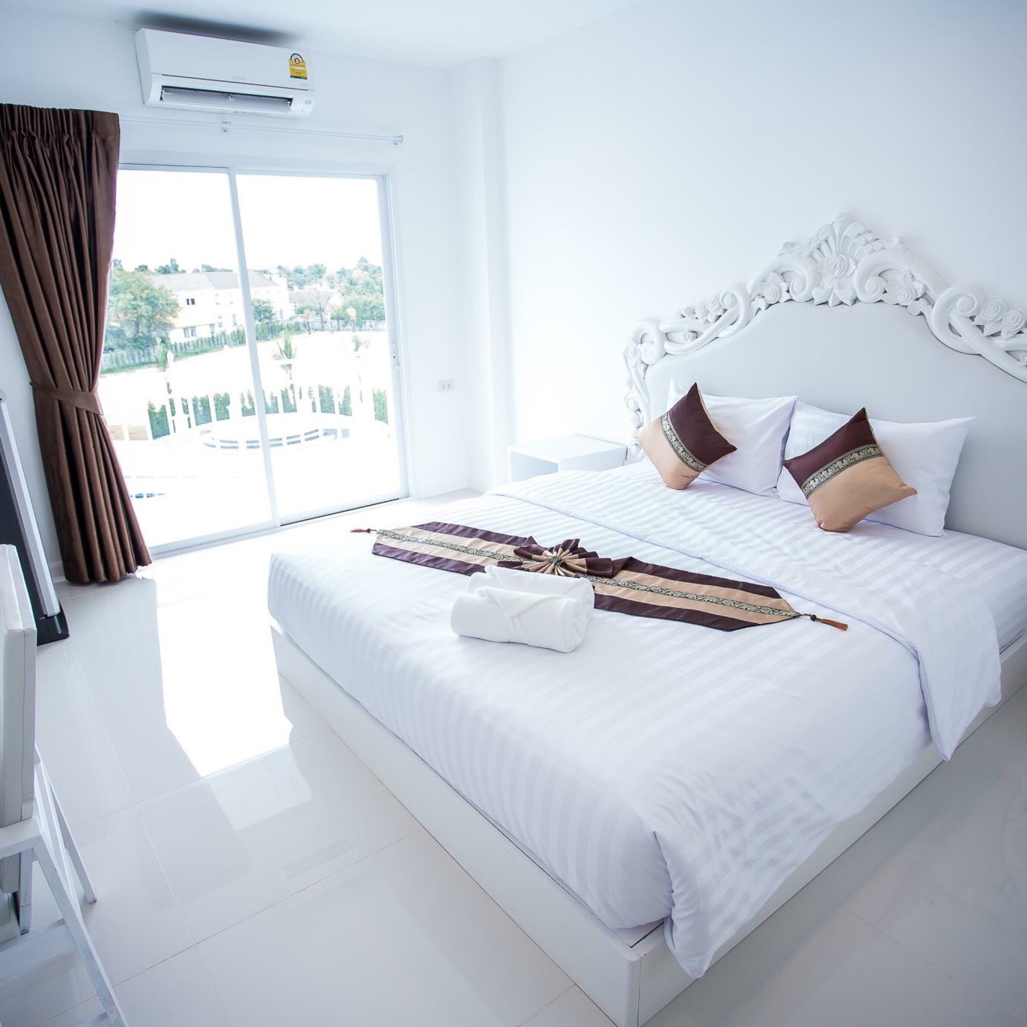 White House Hotel-官方