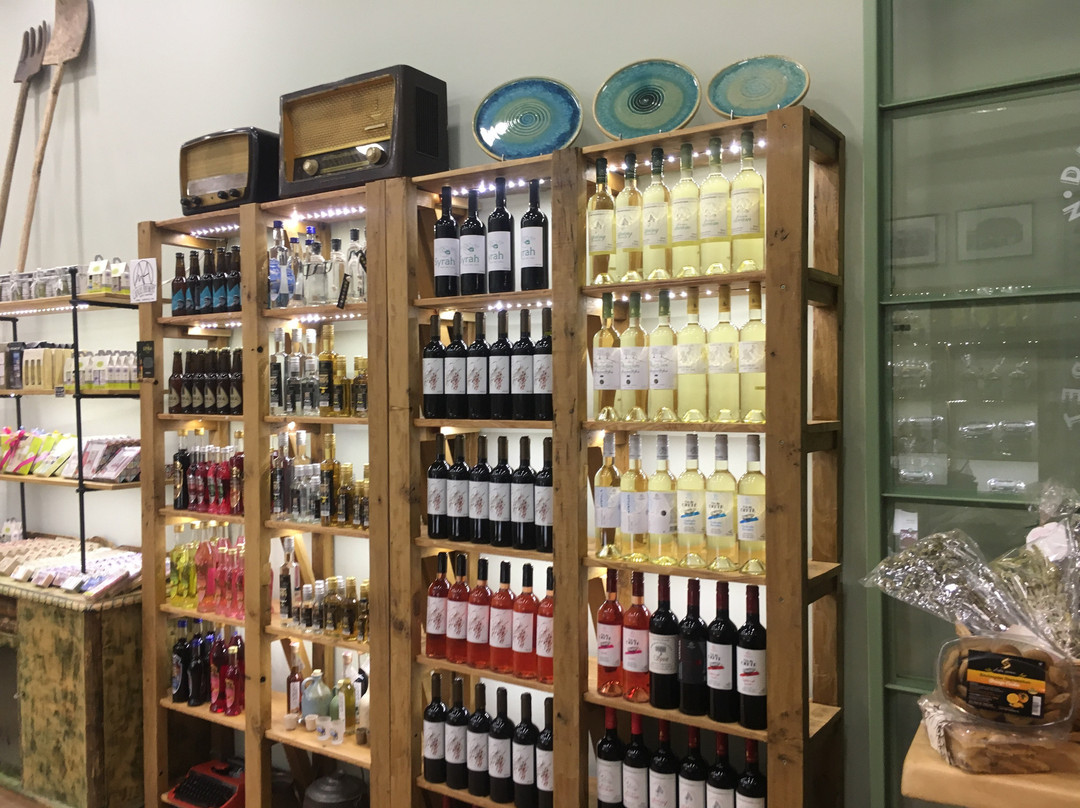 Delicretessen-基萨莫斯必去景点