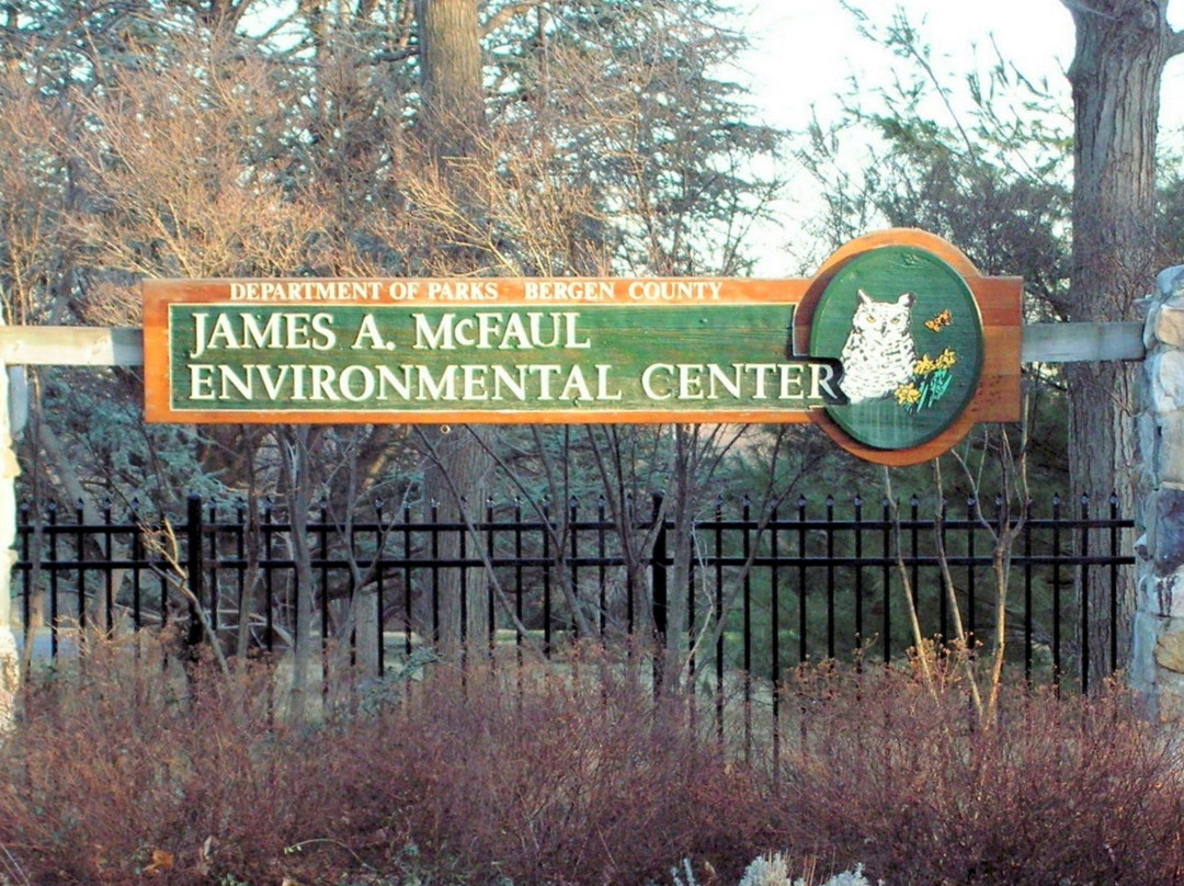 J. A. McFaul Environmental Center景点图片