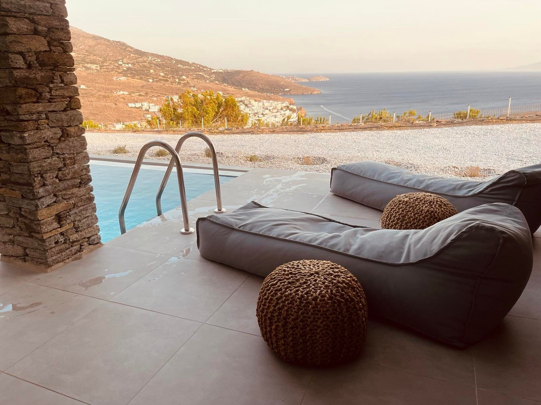 Iliades Boutique Hotel
