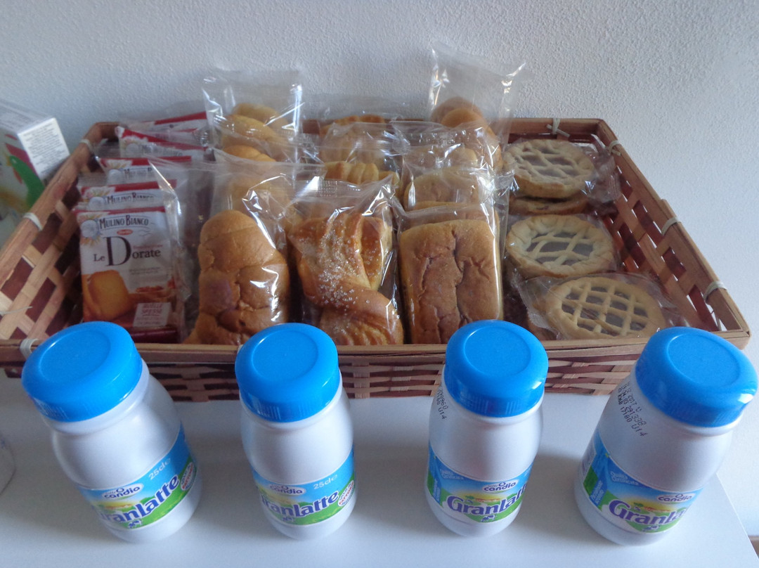 Tradate酒店住宿-La Corte B&B