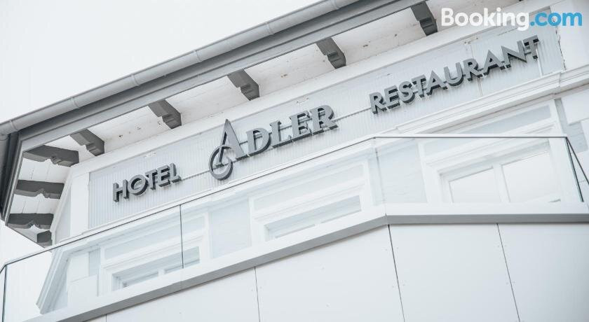 Hotel Adler主图