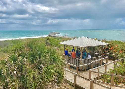 Surfside Grill & Adventures-Melbourne Beach必去景点