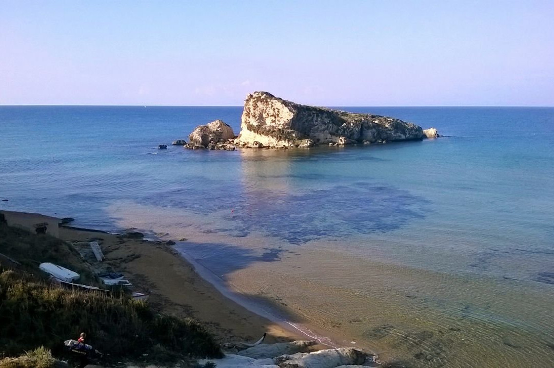 Spiaggia della Rocca di San Nicola景点图片