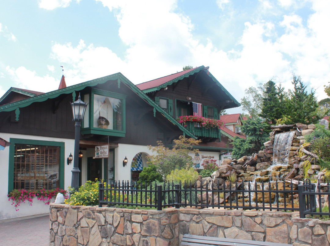 Hansel and Gretel Candy Kitchen-海伦必去景点