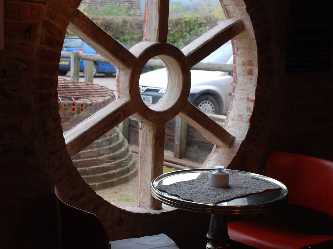 The Farnham Pottery景点图片