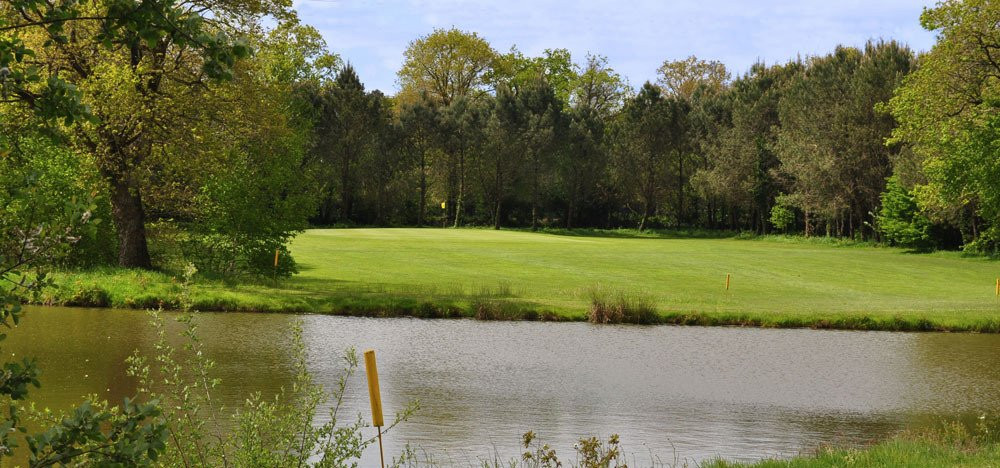 Golf de Caden-Caden必去景点