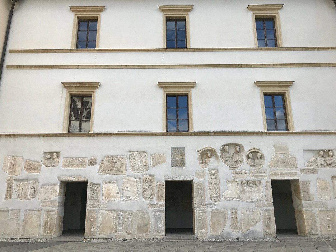 Schloss Seggau-Leibnitz必去景点