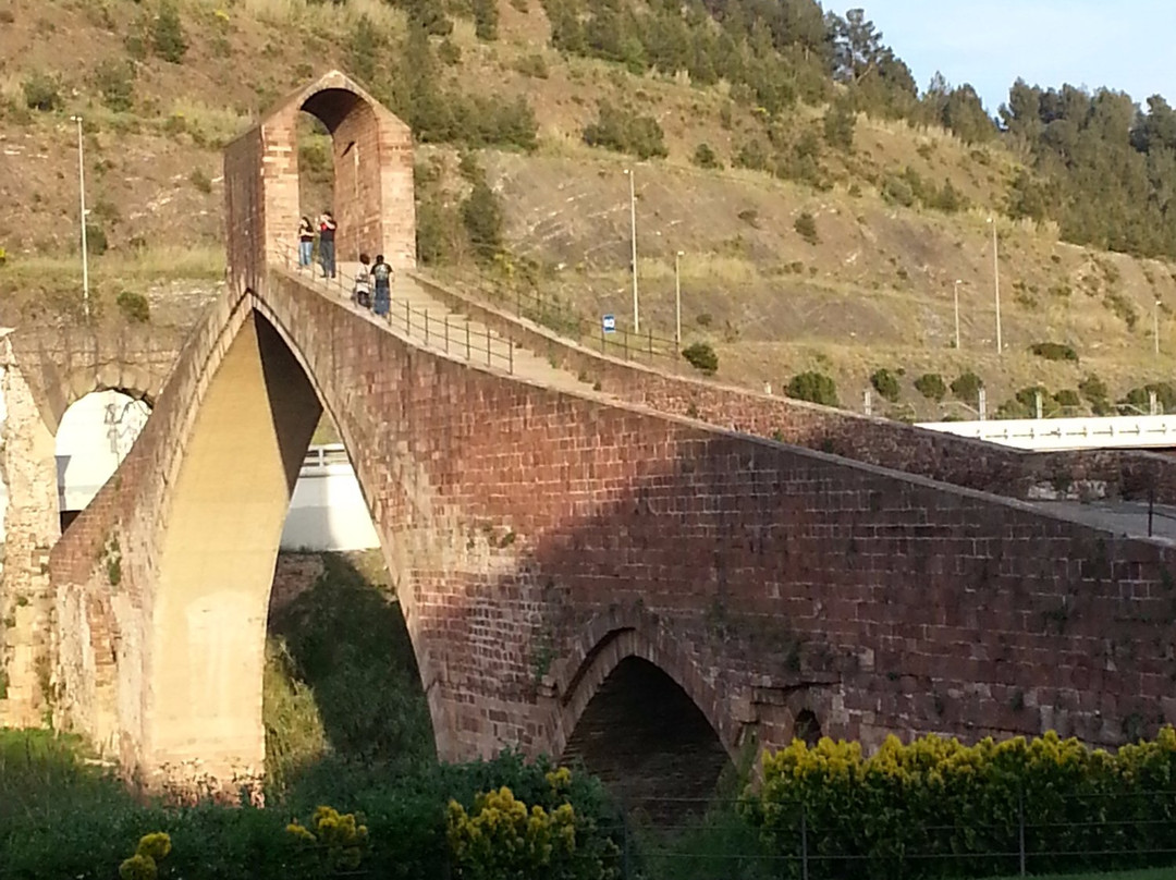 Puente del Diablo景点图片