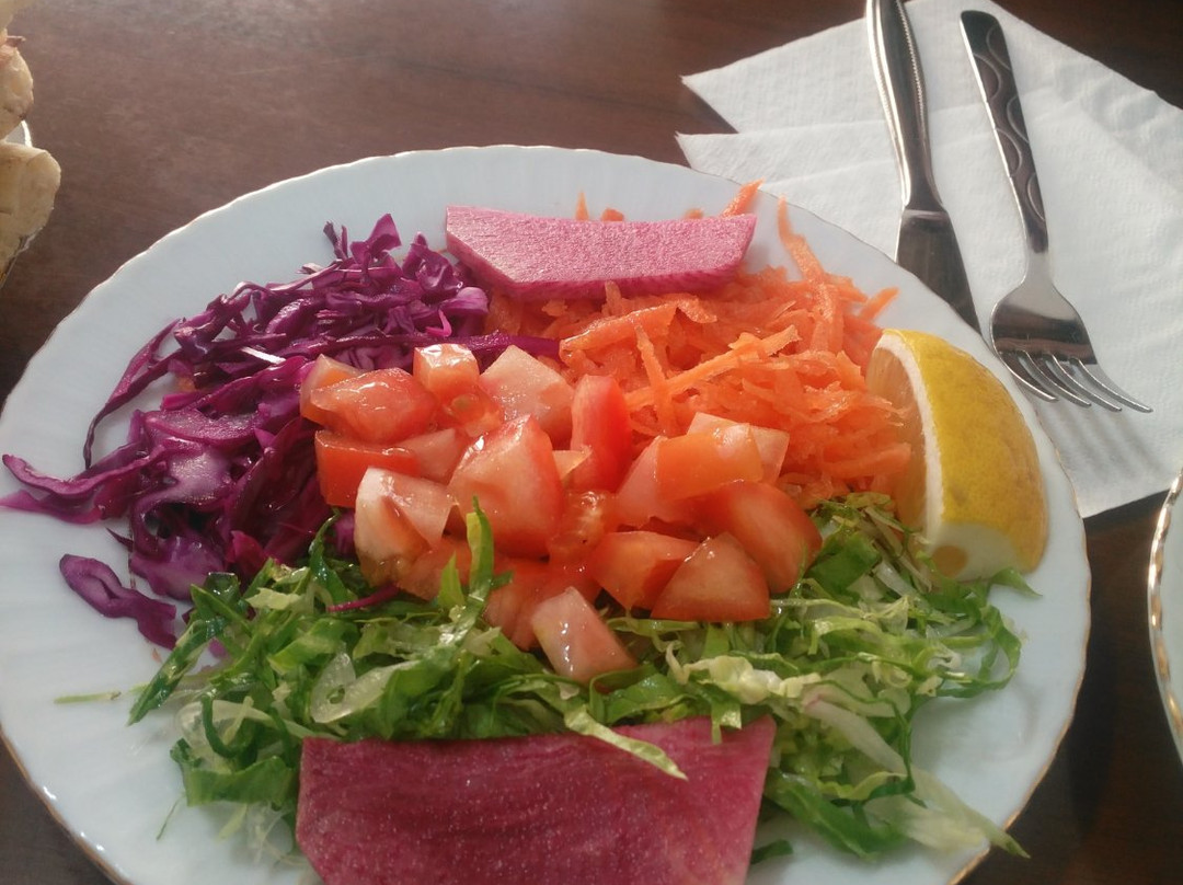 Zara餐馆和美食-Basaran Koftecisi Izzet Usta