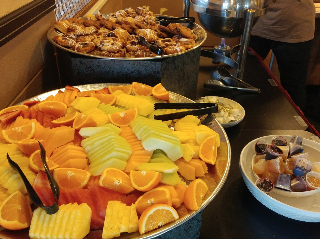 Berna B's Classic Cuisine & Catering