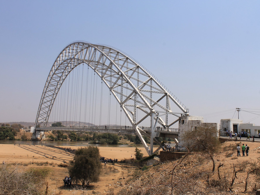 Birchenough Bridge景点图片