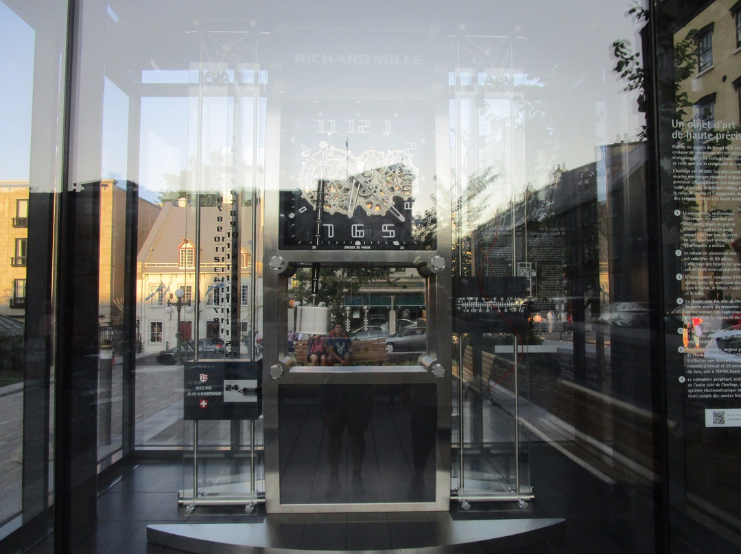 Horloge du Jura-魁北克市必去景点