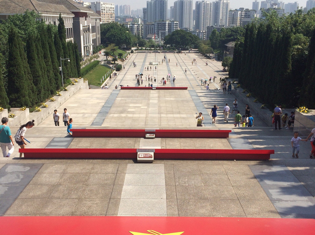 歌乐山烈士陵园景点图片