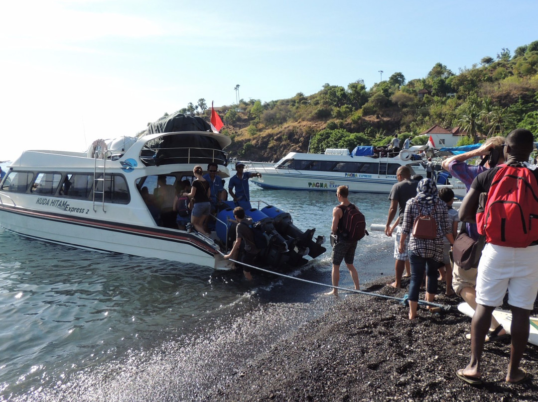 Pacha Express-艾湄湾必去景点