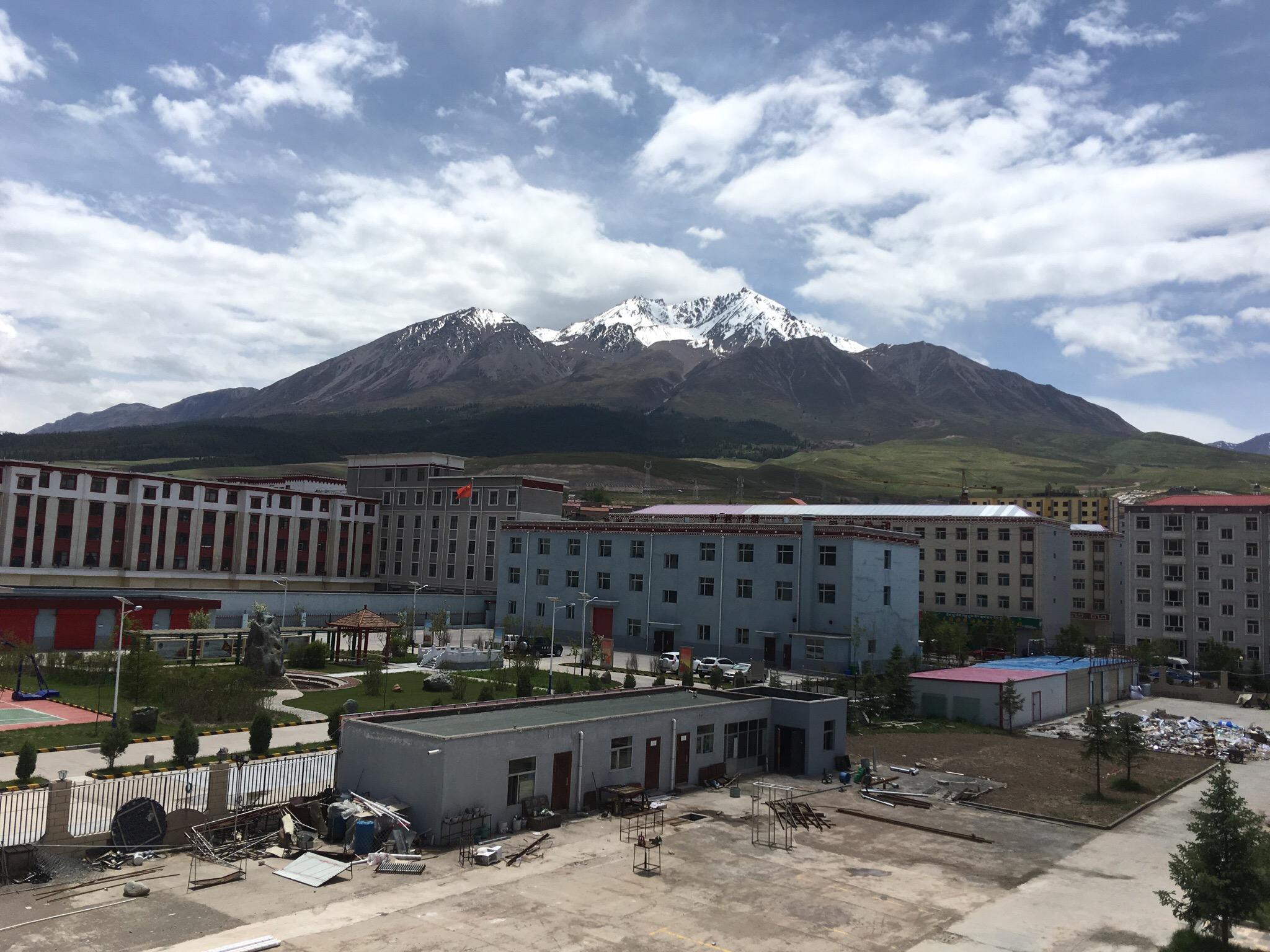 祁连大酒店-官方