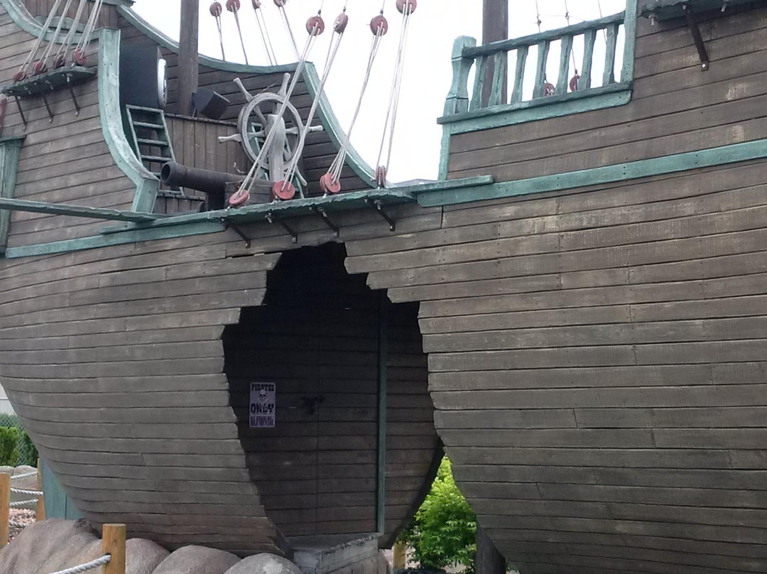 On the Water Miniature Golf-Tecumseh必去景点