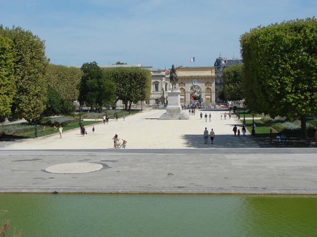 Marche aux Puces du Peyrou景点图片
