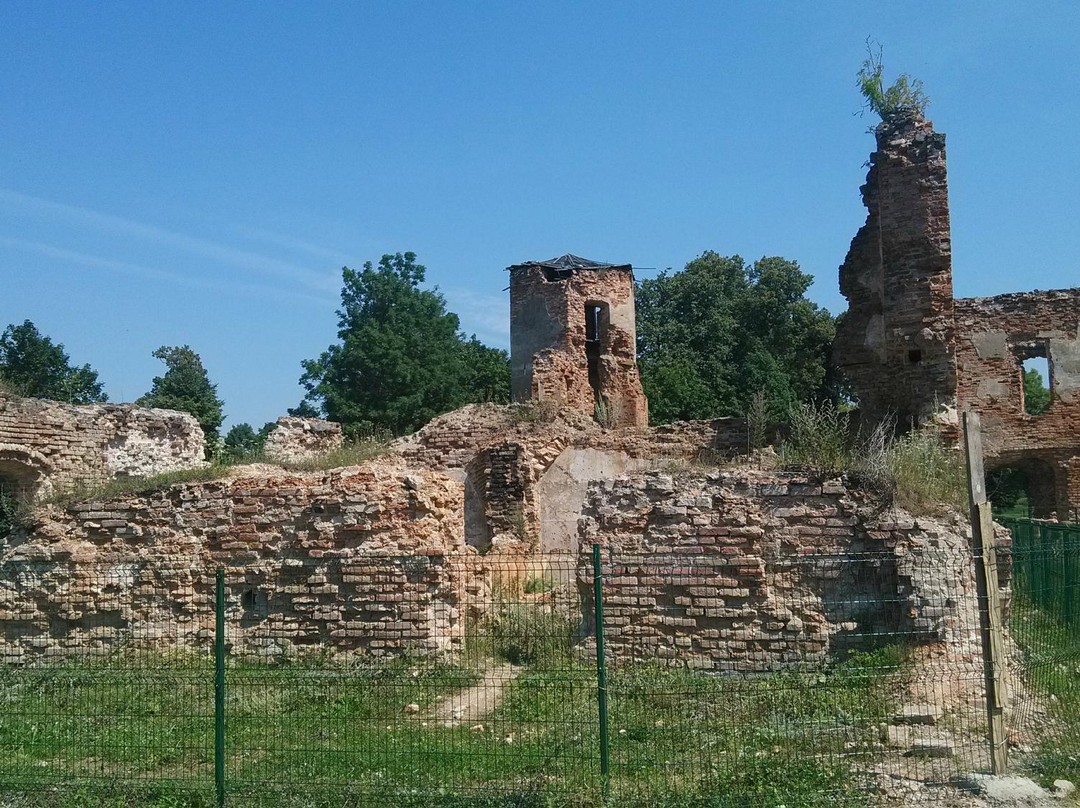 Halshany Castle-Halsany必去景点