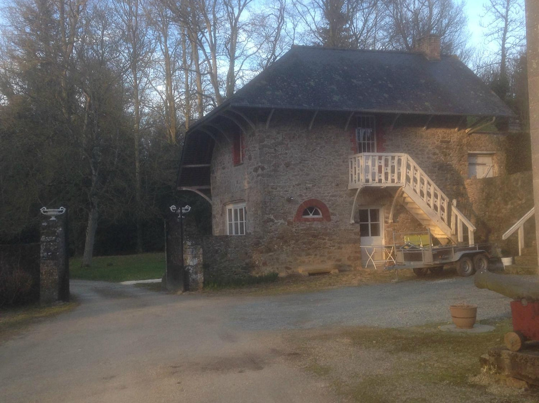Neuvy-sur-Barangeon酒店住宿-La Petite Ferme