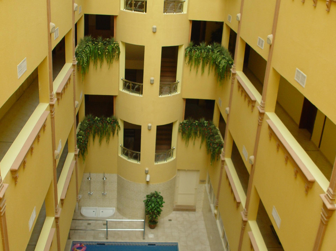 Gulf Park Suites Dammam主图