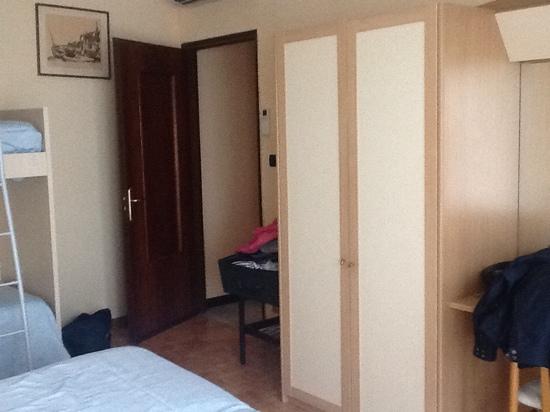 ALBERGO ARIEL-客卧