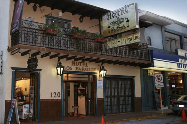 Hotel Los Faroles