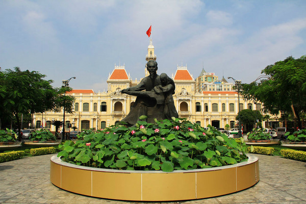 People's Committee Building-胡志明市必去景点