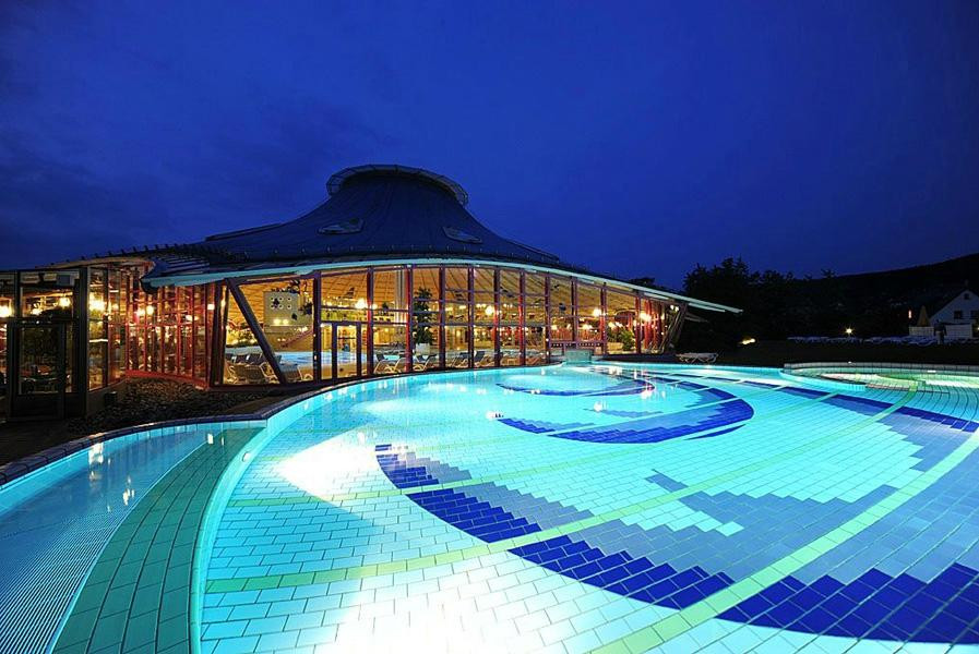 Ahr-Thermen Bad Neuenahr-巴特诺因阿尔－阿尔韦勒必去景点