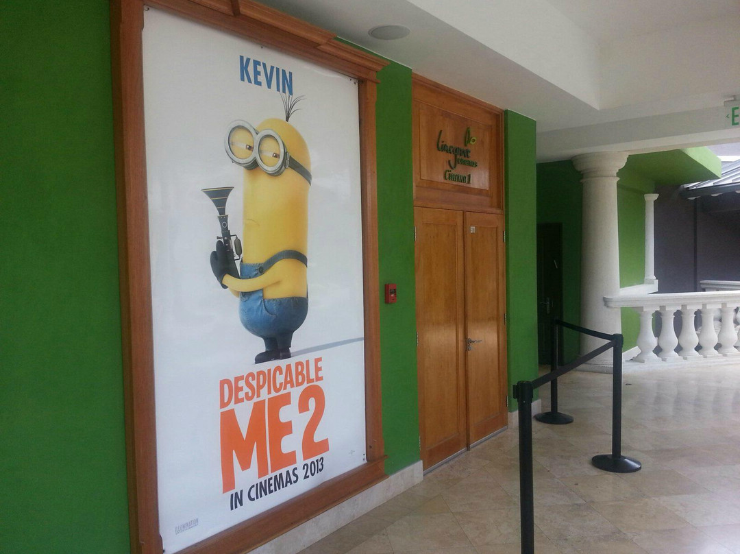 Limegrove Cinemas-Holetown必去景点