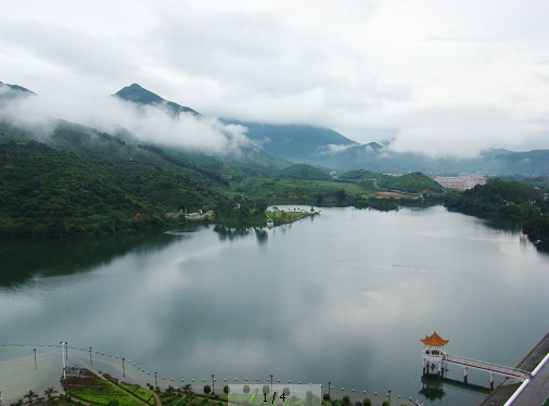 阳春东湖国际大酒店主图