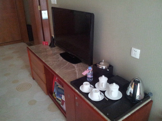 世纪金源大饭店主图