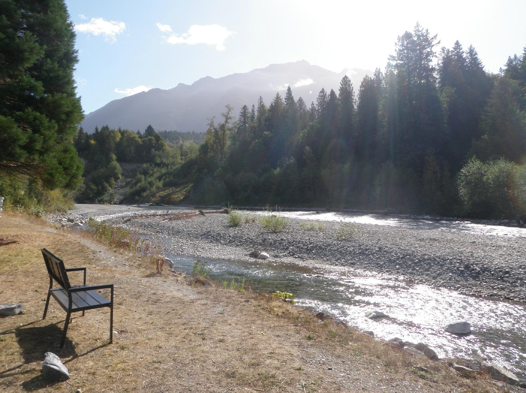 奇利瓦克酒店住宿-Riverbend Guest House B&B