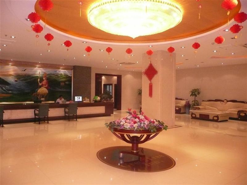 格林豪泰酒店(徐州民主南路丰储美食街店)主图