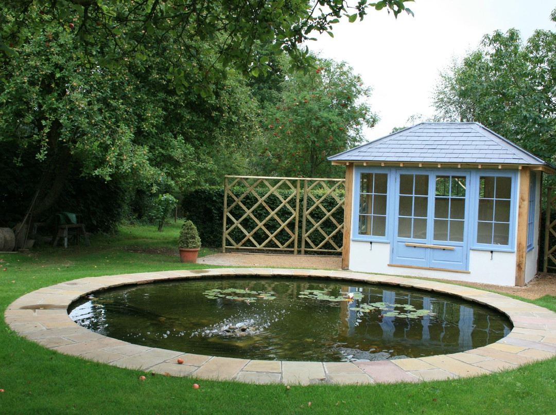 Road Green House
