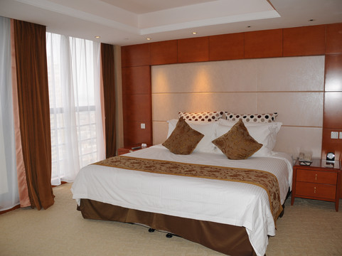 建屋豪生全套房酒店主图