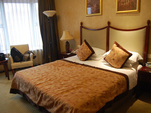 新协通国际大酒店主图