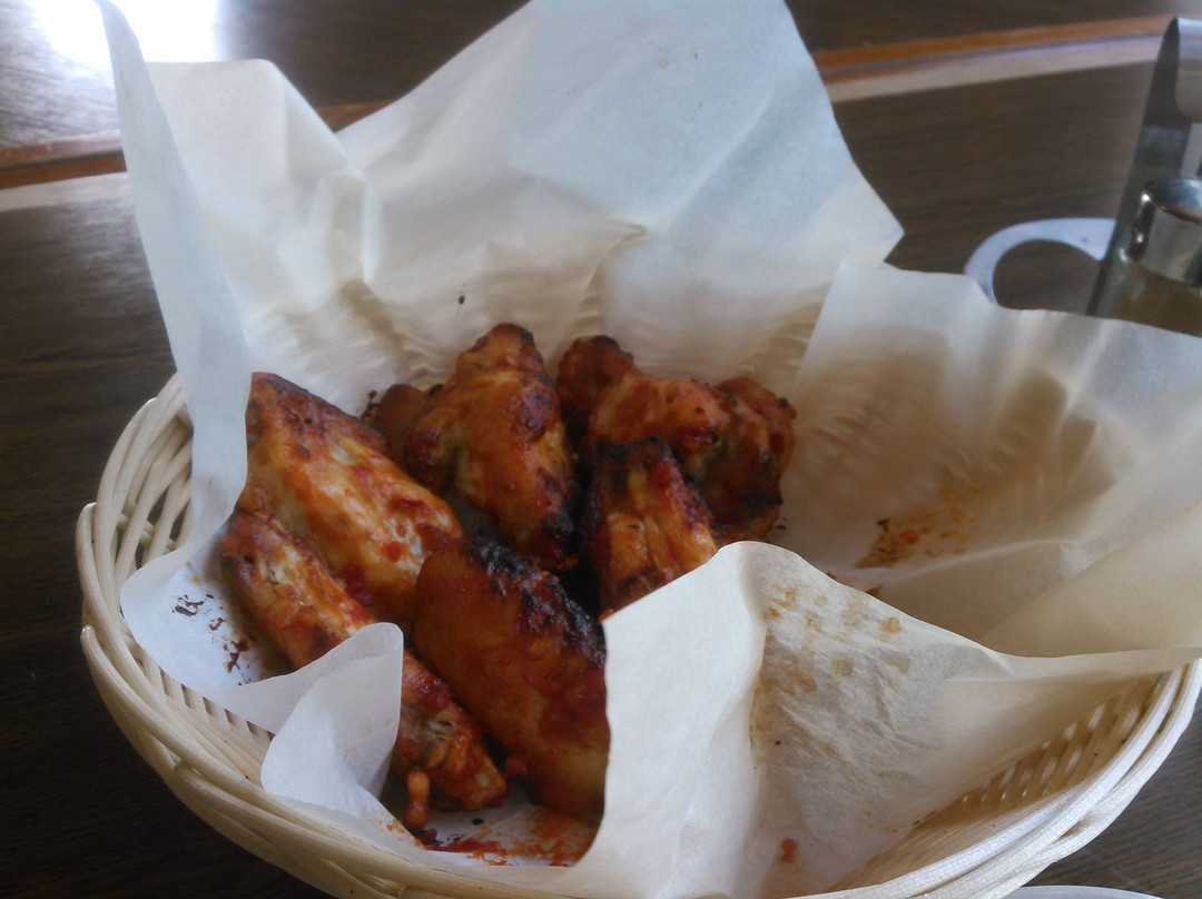 Adlon Pizzeria and Sportsbar