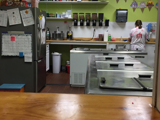 曼斯费尔德餐馆和美食-Flint Farm